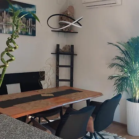 Superb Sun & Sea Loft