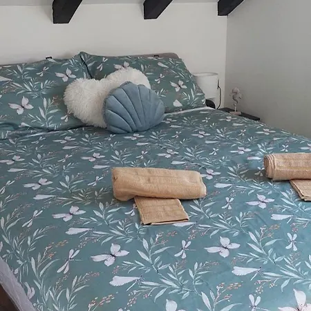 Apartamento Superb Sun & Sea Loft Split